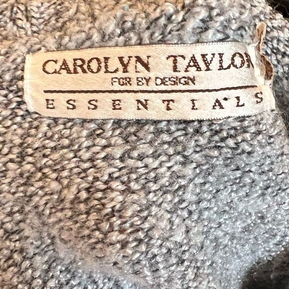 Carolyn Taylor Sweater - Picture 6 of 7